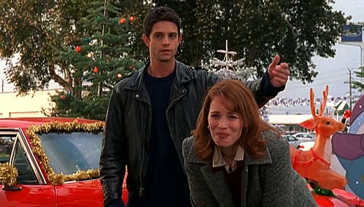 Roswell - 3x09 - Samuel Rising