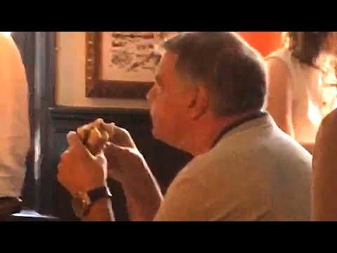 Sam Allardyce Eats Burger While Watching England Match Alone - Russia World Cup 2018