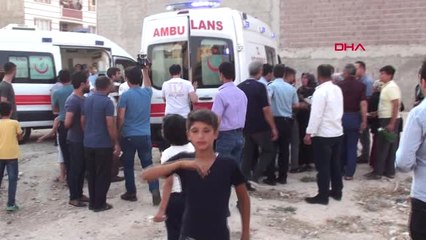 Şanlıurfa Dövdüğü Eşinin Kardeşlerine Ateş Açtı 7 Yaralı Yeniden