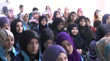 KKTC'de Başörtülü Öğrenciler "Vefa" Töreni ile Diplomalarına Kavuştu