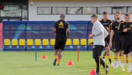 Kompany back training for Belgium