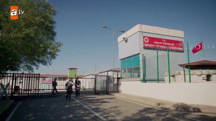 Kardeşlerini koruyan Eylül! - Kırgın Çiçekler 17.Bölüm