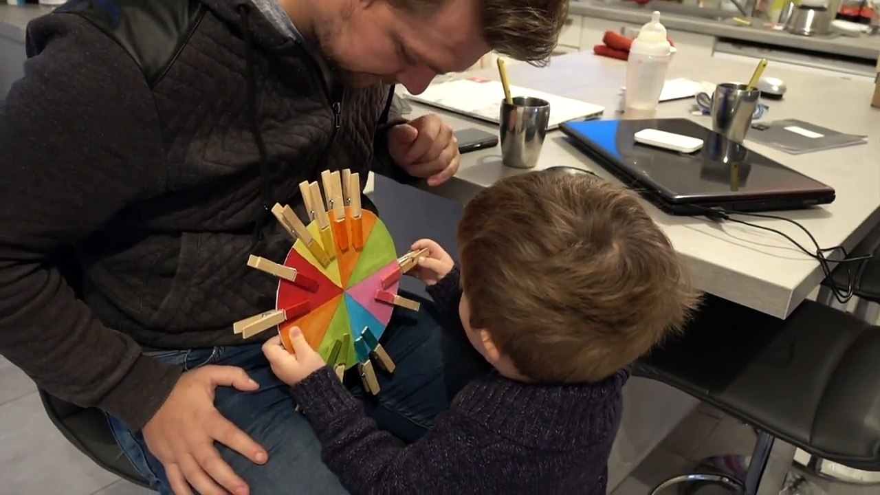 EDEN PLEURE ... - Vlog famille