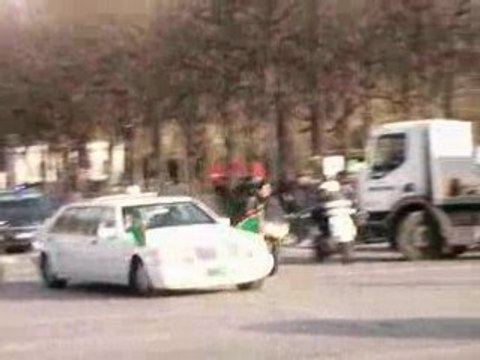 Le cortège de Mouammar Khadafi