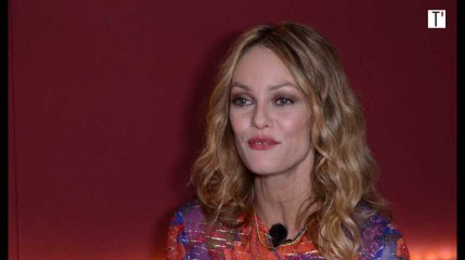 Vanessa Paradis nous parle du film "Un couteau dans le coeur"