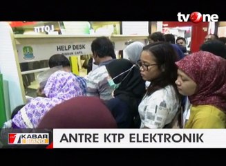 H-1 Pilkada 2018, Ratusan Orang di Bekasi Antre Buat E-KTP