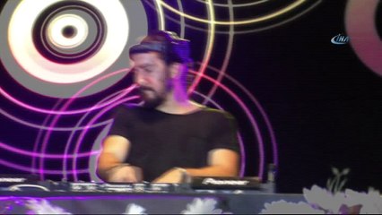 Alanya’da Ceceli ve Manço rüzgarı