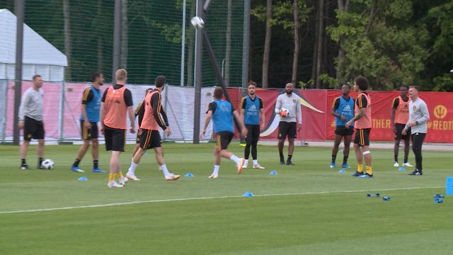 Belgique - L’incroyable header challenge des Diables Rouges