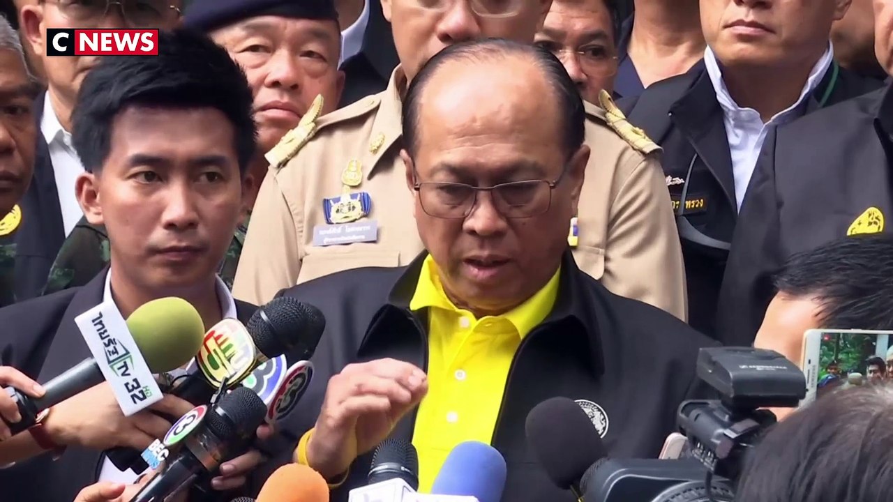 Thaïlande : 12 enfants bloqués depuis 3 jours dans une grotte, l'inquiétude grandit