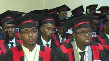 آلاف خريجي الجامعات في الصومال بلا عمل