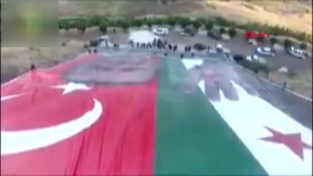 Suriye Afrin'de Öcalan Resminin İmha Edildiği Alana Dev Erdoğan Posteri