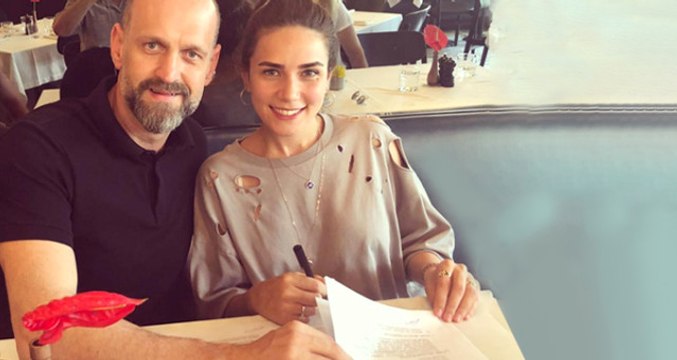 Buse Varol Kanal D'de Sunacağı Program İçin İmzayı Attı