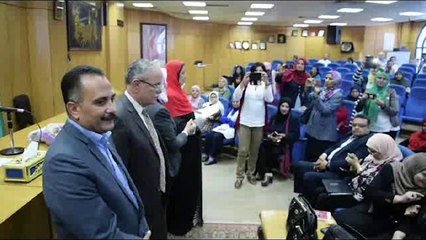 محافظ المنيا يسلم شهادات أمان للسيدات المعيلات ويكرم 128 رائدة ريفية