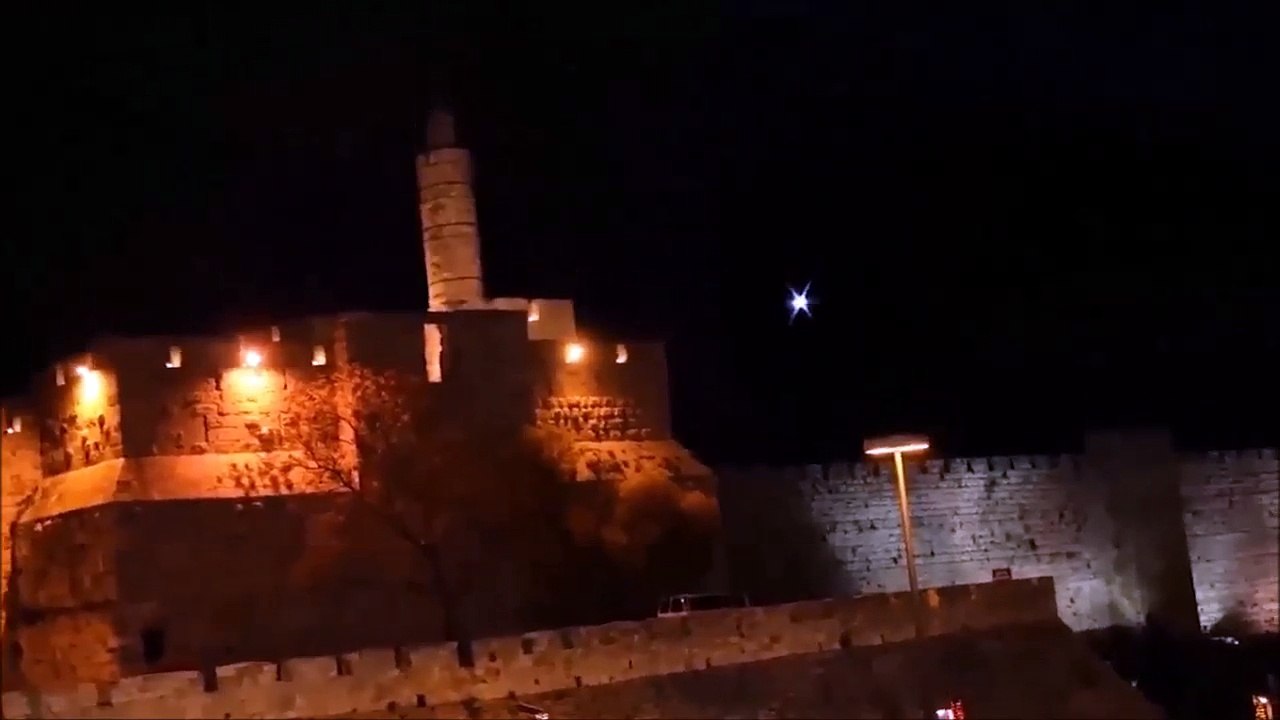 UFO  filmed in Jerusalen in 12.2013 over this old site