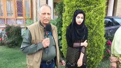 Daughter of Kashmiri leader Shabir Ahmed Shah Passed Exam with Top Position