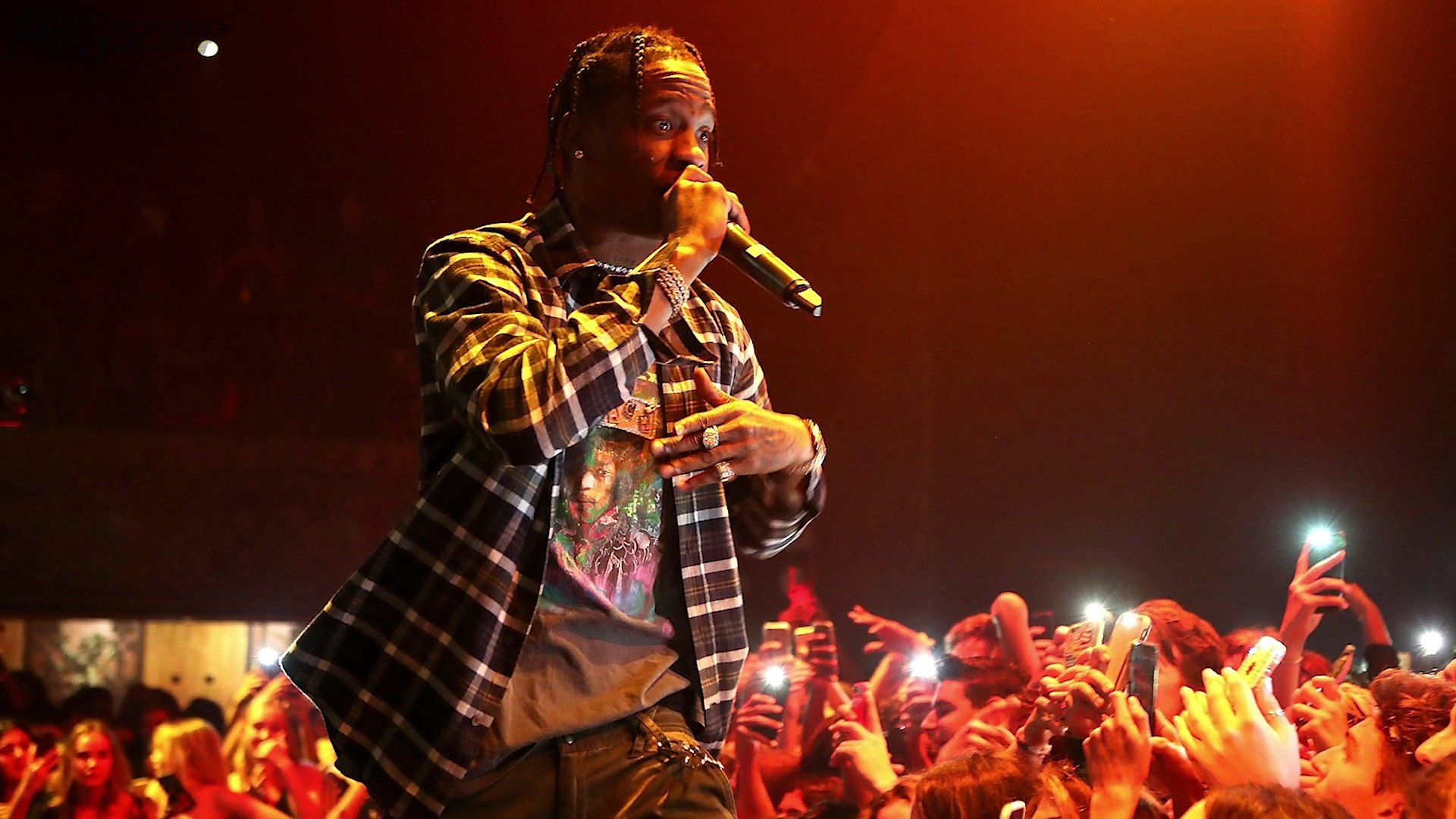 ⁣Travis Scott WORKING With Danielle Bregoli On New Collab?!