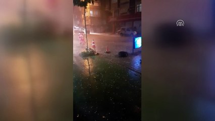 Sağanak ve dolu yağışı - İSTANBUL