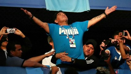 Maradona, atendido por una subida de tensión durante el Argentina-Nigeria