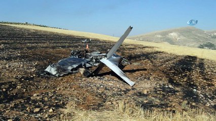 Adıyaman'da eğitim uçağı düştü