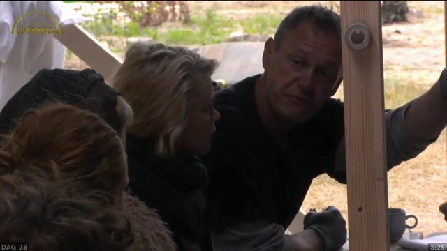 John boos tijdens vergadering - 27 juni 2018