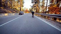 Impressionnante chute en longboard