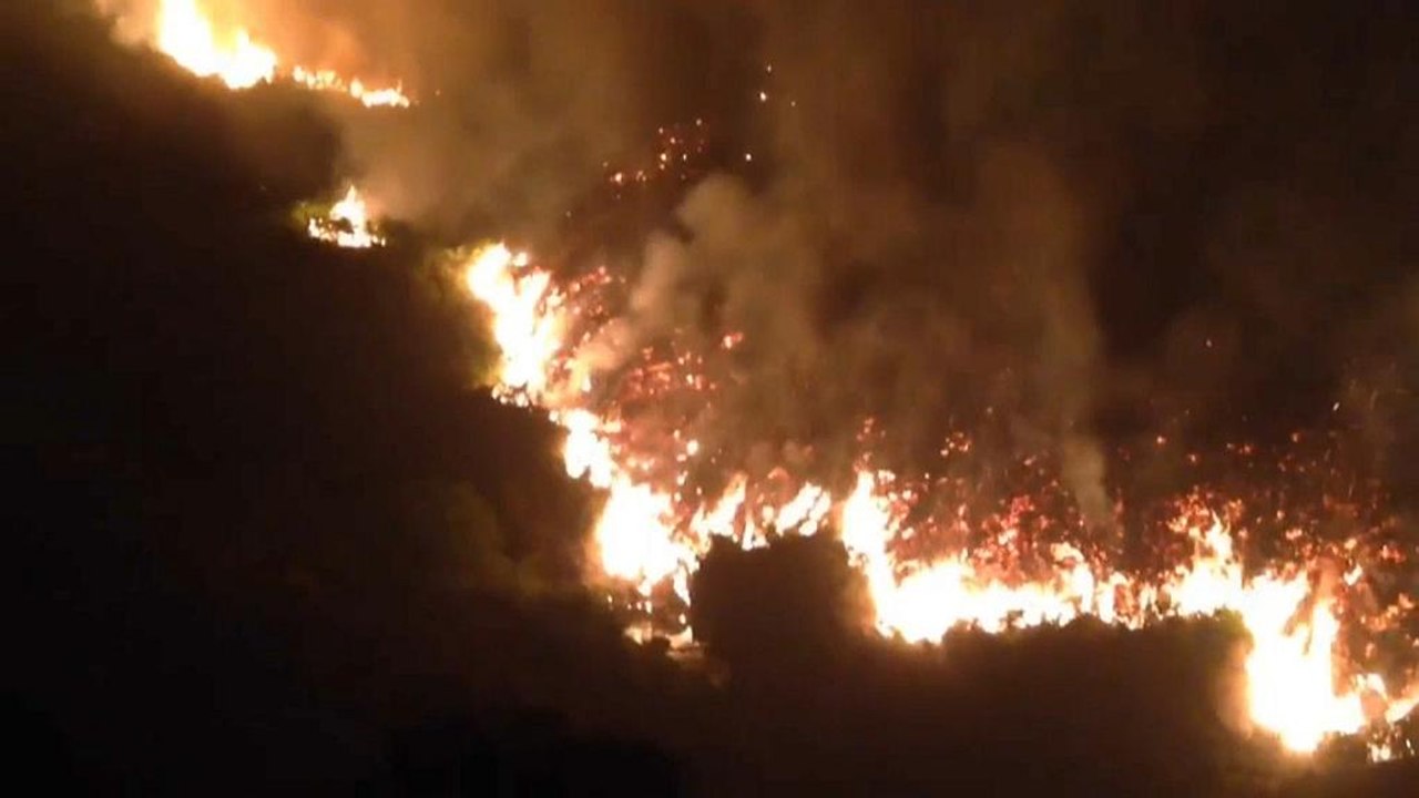 Moorbrand im Norden Englands