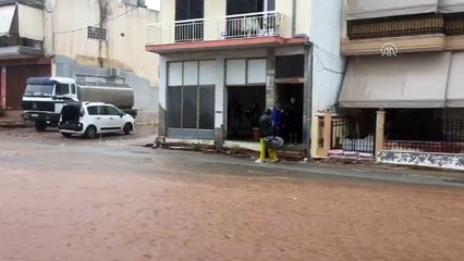 Yunanistan'da şiddetli yağışlar hayatı felç etti - GÜMÜLCİNE