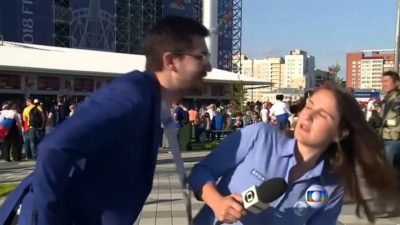 Wieder Bussi-Angriff bei der WM