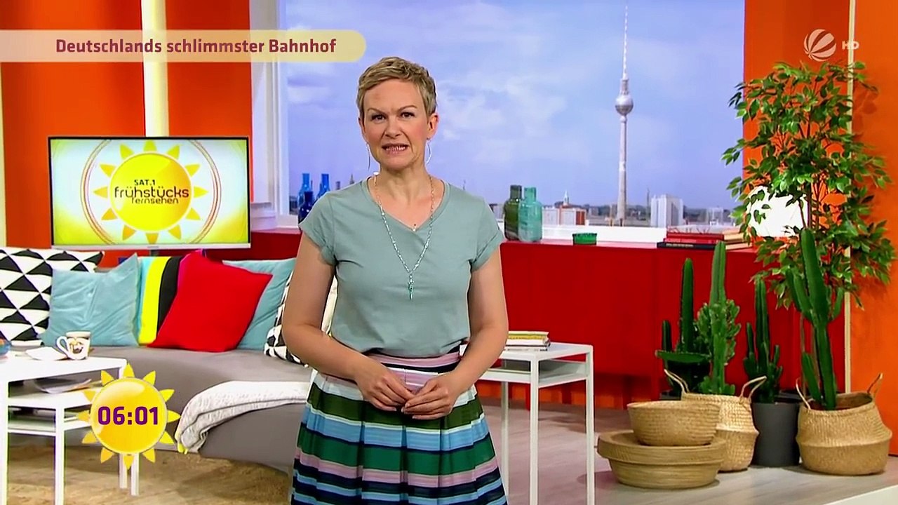 Geht als Frau nicht hier lang! Gefährlichster Bahnhof Deutschlands! | SAT.1 Frühstücksfernsehen | TV