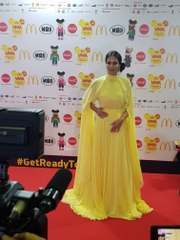 MAD VMA 2018: H άφιξη της Στικούδη στο κόκκινο χαλί