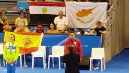 لحظة تتويج نانسى طمان بـ ذهبية حصان القفز للجمباز الفنى بالبحر المتوسط