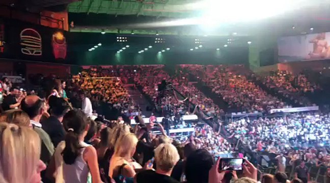 MAD VMA 2018: Η ΕΛΕΝΑ ΠΑΠΑΡΙΖΟΥ ΚΑΙ Ο ΑΝΑΣΤΑΣΙΟΣ ΡΑΜΜΟΣ ΚΕΡΔΙΣΑΝ ΤΟ ΒΡΑΒΕΙΟ