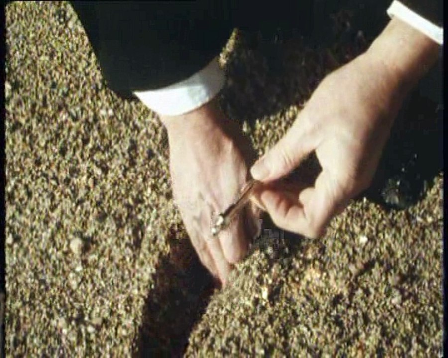 The Adventures of Sherlock Holmes  S04E02 - The Devil's Foot