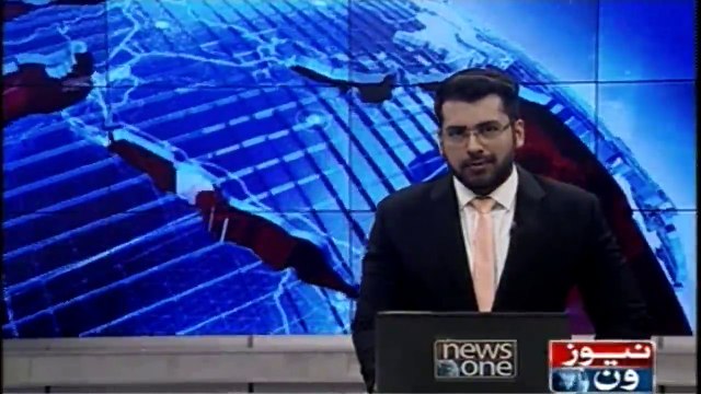 Imran Khan gives attendance on Mazar of Hazrat Baba Farid Ganj Shakar(R.A.)