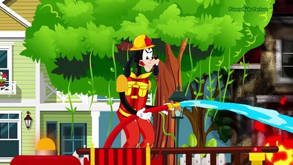 Mickey Mouse font la magie avec la robe de Minnie Mouse! Apprendre les couleurs pour les enfants avec Mickey Mouse