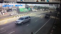 فيديو ظهور سبايدرمان في تايلاند لإنقاذ شخص من حادث سيارة