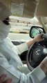 فيديو سعودية ملثمة تثير الجدل بقيادة سيارة في وضح النهار