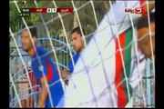 فيديو خطأ فادح لحارس مرمى يتسبب في أحد أغرب الأهداف!