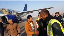 فيديو هذا ما فعله العاملون بمطار القاهرة مع النجم محمد رمضان