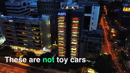 فيديو آلة بيع للسيارات الفارهة والخارقة بكبسة زر