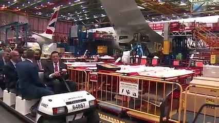 فيديو: شاهد زيارة الأمير محمد بن سلمان لشركة "بوينج" لصناعة الطائرات