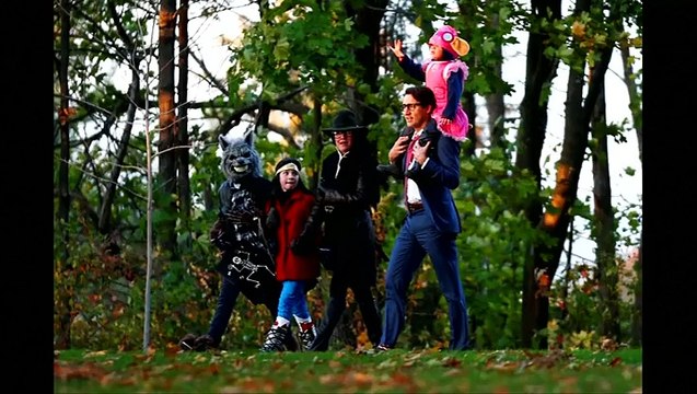 رئيس وزراء كندا جاستن ترودو يتنكر في زي بطل خارق بمناسبة الهالوين