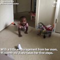 طفلة عمرها 11 شهراً تخطو أولى خطواتها بعد تشجيع والدتها.. فيديو