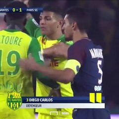 فيديو: شاهدوا موقفاً غريباً بمباراة باريس ونانت: حكم يركل ويطرد لاعباً