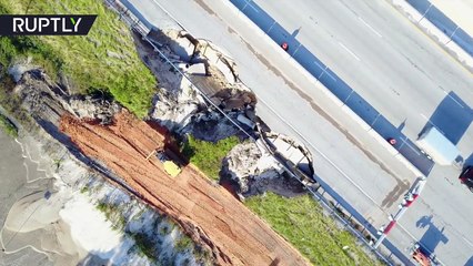 حفرة عملاقة وسط الطريق الرئيسي في أورلاندو سببها إعصار إيرما