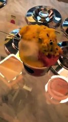 مايا دياب تقوم بتصرفات طفولية مع ابنتها وأصدقائها