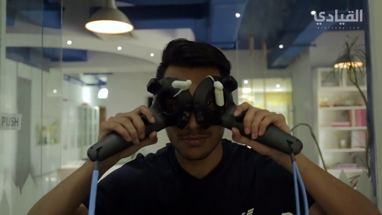 HTC VIVE أفضل منظومة لتقنية الواضع الافتراضي......
