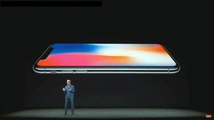 فيديو: فشل آيفون X في اختباره الأول.. شاهدوا رد فعل مسؤول آبل