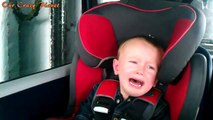 فيديو ردة فعل غير متوقعة لأطفال داخل محطة غسيل سيارات