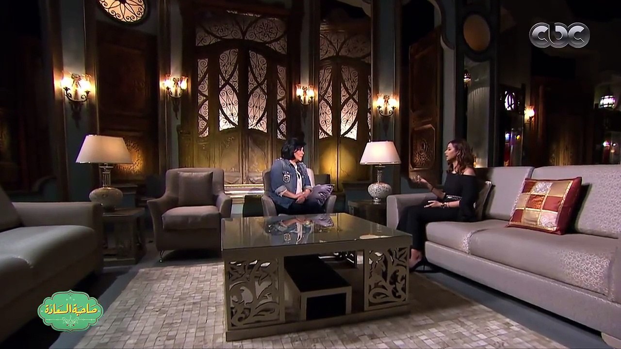 فيديو منة عرفة تصدم الجمهور بعمرها الحقيقي وصورها بأحدث جلسة تصوير